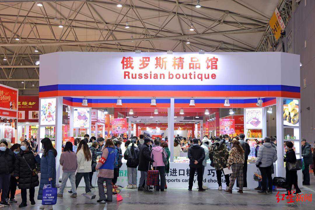 生肖龙2025年运势：机遇与挑战并存，福运相伴