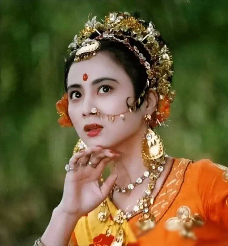 不小心踩到一枚生锈铁钉 半个月后身体出现惊人变化……