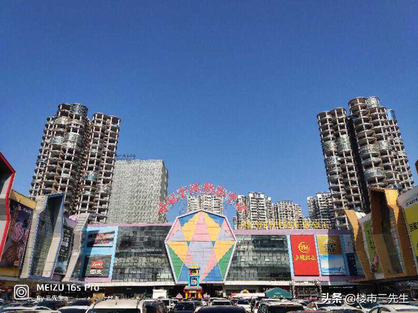 再见2025，岁暮清欢，冬来无恙；烟火年年，喜乐无边，敬此经年