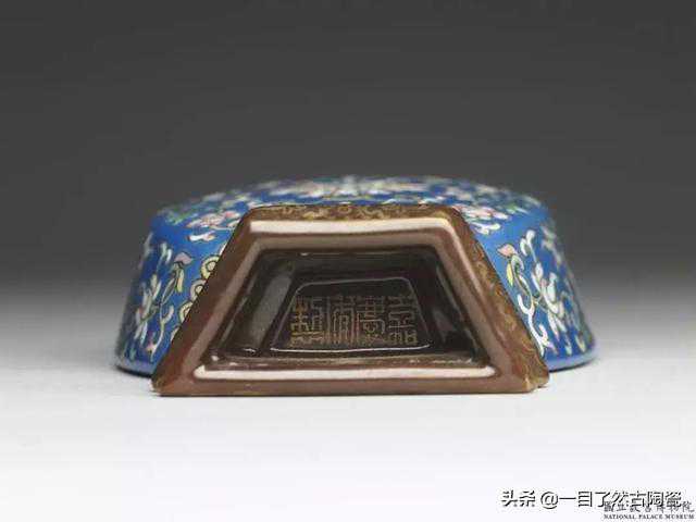 天秤五一迎巨变，感情事业双翻盘！